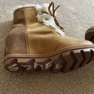 Sorel Brown and Cream Winter Boots
